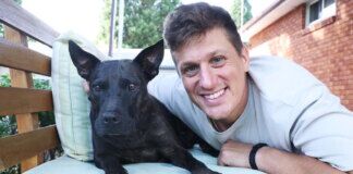 Paul Conyngham with his dog Rosie AI Cancer