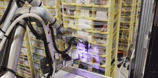 Amazon Vulcan Robot official